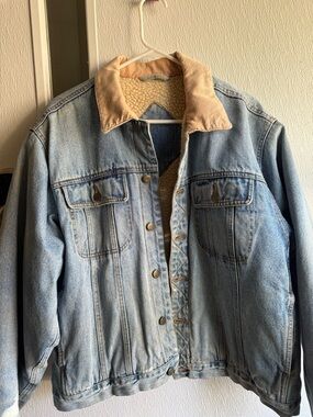 Vintage Light Blue Denim Jacket with Tan Corduroy Collar